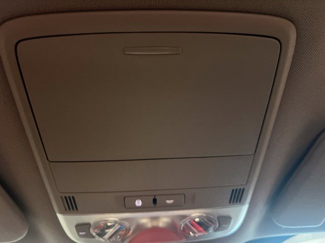 Used 2017 Chevrolet SS RWD image 27