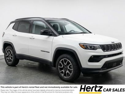 Used 2025 Jeep Compass Trailhawk