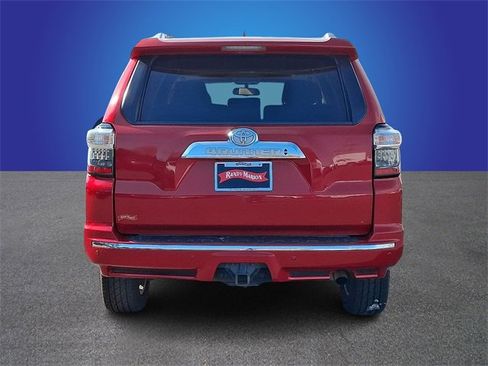 Used 2016 Toyota 4Runner Limited image 5