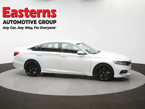 Used 2018 Honda Accord Sport image 40