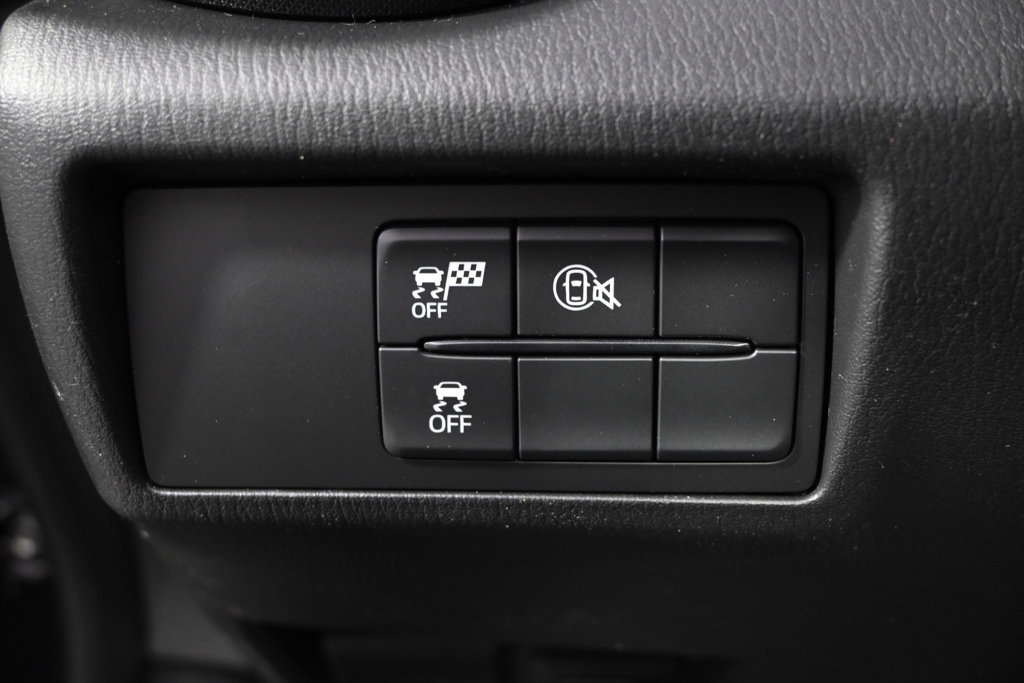 New 2026 MAZDA MX-5 Miata Club w/ Weather Package RWD image 25
