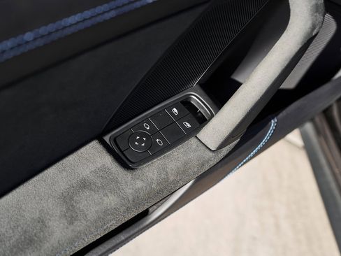 Used 2023 Porsche 911 GT3 image 30