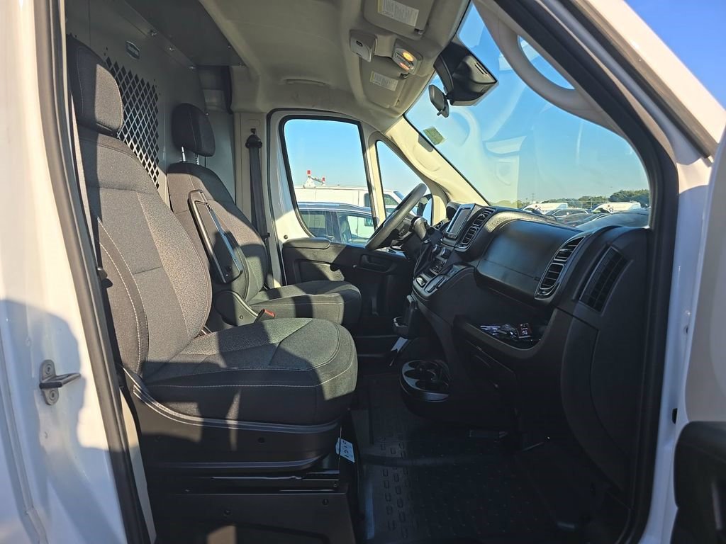 Used 2022 RAM ProMaster 2500 FWD image 8