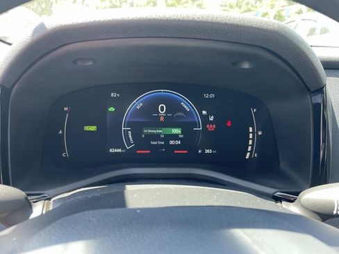 Used 2025 Toyota Camry LE FWD image 34