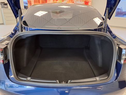 Used 2021 Tesla Model 3 Standard Range Plus RWD image 17