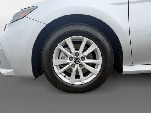 Certified 2026 Toyota Camry LE FWD image 14