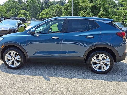Certified 2024 Buick Encore GX Preferred w/ Comfort Package AWD/4WD image 6