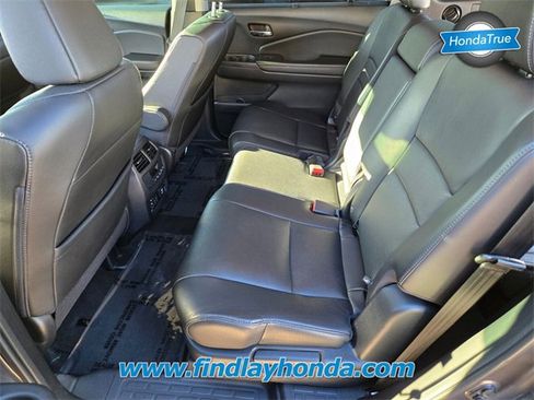 Certified 2018 Honda Pilot Touring image 14
