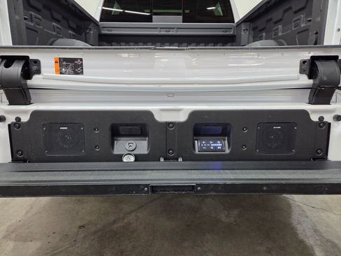 Used 2023 GMC Sierra 1500 Denali Ultimate image 11