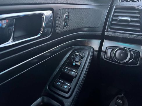 Used 2016 Ford Explorer Police Interceptor Utility AWD image 33