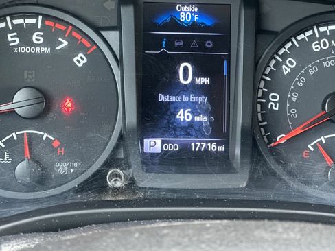 Used 2023 Toyota Tacoma SR AWD/4WD image 26