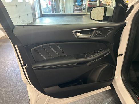 Used 2023 Ford Edge ST AWD/4WD image 16