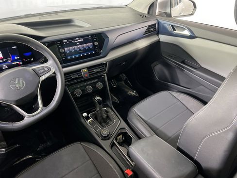 Used 2023 Volkswagen Taos SE image 23