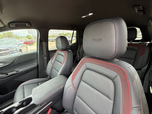 Used 2025 Chevrolet Equinox RS w/ Safety and Technology Package FWD image 13