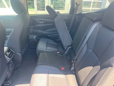 Used 2025 Subaru Ascent Premium AWD/4WD image 17