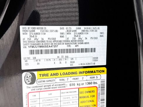Used 2025 Ford Expedition Platinum AWD/4WD image 45