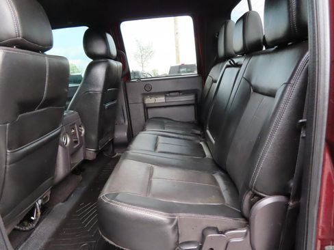 Used 2016 Ford F250 Lariat w/ Lariat Interior Package image 41