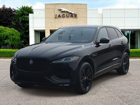 New 2026 Jaguar F-PACE R-Dynamic S image 1