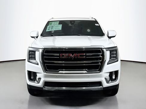 Used 2021 GMC Yukon SLT RWD image 2