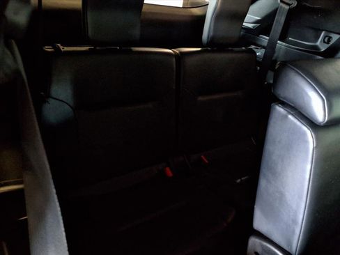 Used 2022 Mitsubishi Outlander SE image 10