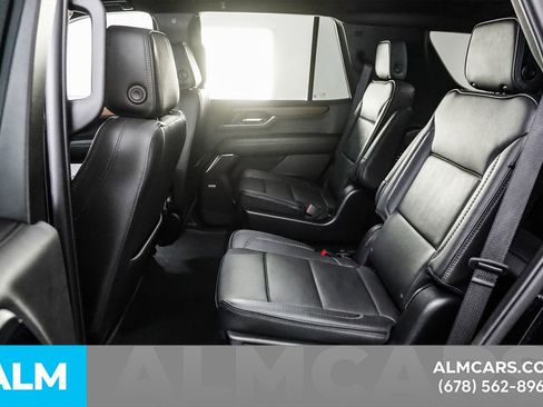 Used 2025 GMC Yukon Denali AWD/4WD image 17