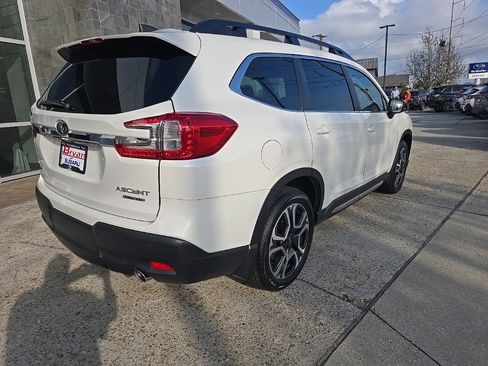 Certified 2025 Subaru Ascent Limited image 11