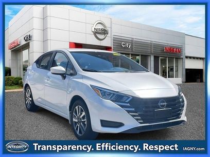 Used 2024 Nissan Versa SV w/ Trunk Package