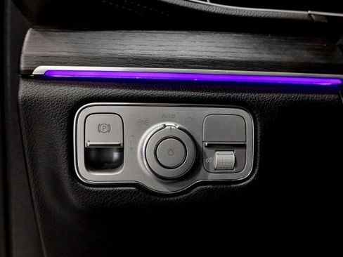 Used 2023 Mercedes-Benz GLS 450 4MATIC image 54