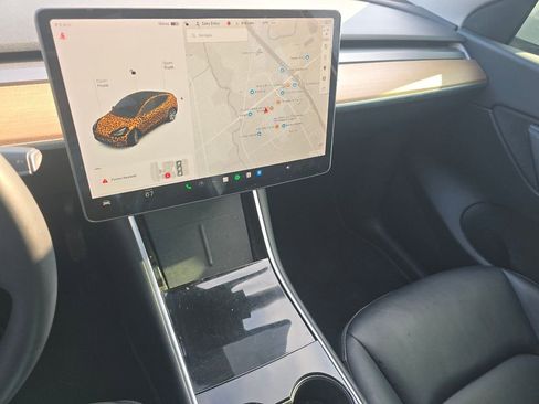 Used 2020 Tesla Model Y Long Range image 27