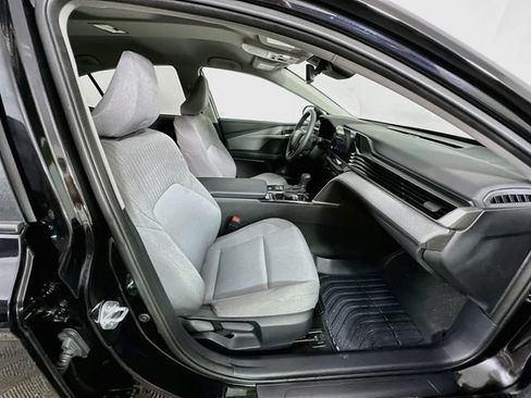 Used 2025 Toyota Camry LE w/ Convenience Package FWD image 26