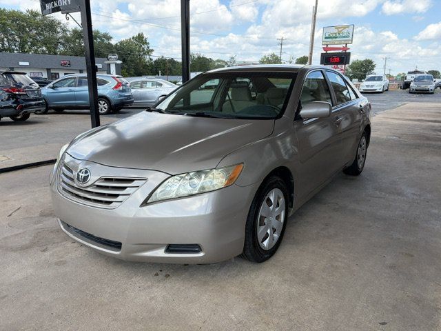 Used 2009 Toyota Camry FWD image 1
