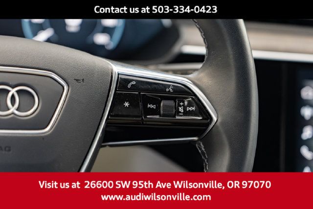 Used 2024 Audi Q8 e-tron Premium Plus w/ Premium Plus Package AWD/4WD image 17