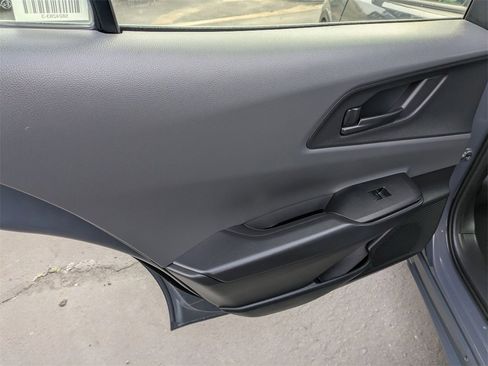 Used 2025 Toyota Prius LE image 27