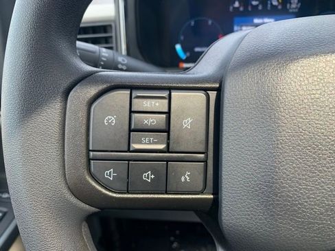 New 2025 Ford F350 XLT w/ Black Appearance Package image 23