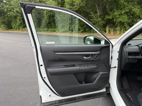 Used 2023 Honda CR-V Sport image 19