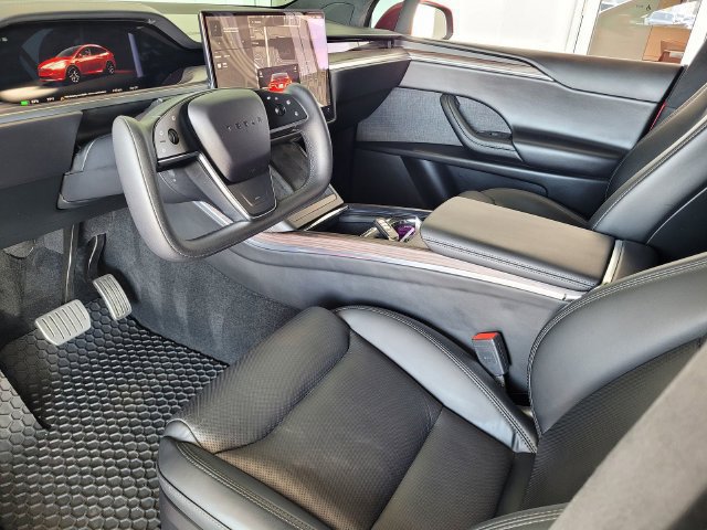 Used 2022 Tesla Model X AWD/4WD image 9