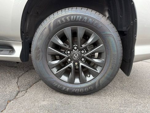 Used 2023 Lexus GX 460 Premium image 27