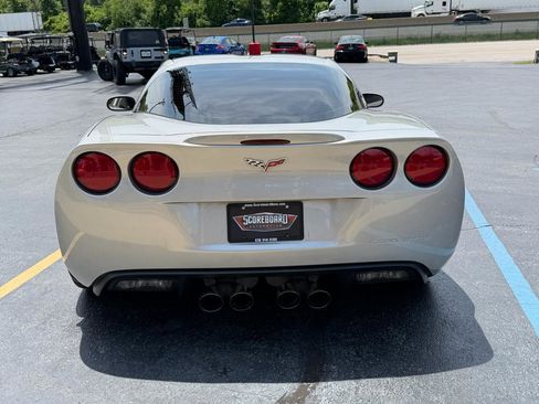 Used 2008 Chevrolet Corvette Z06 w/ Preferred Equipment Group RWD image 4