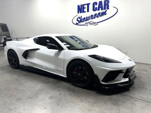 Used 2022 Chevrolet Corvette Stingray Premium Cpe w/ Z51 Performance Package image 5