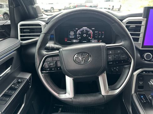 Used 2023 Toyota Tundra Platinum AWD/4WD image 19