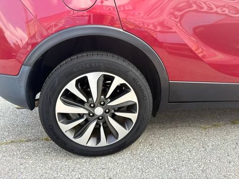 Used 2017 Buick Encore Essence FWD image 32