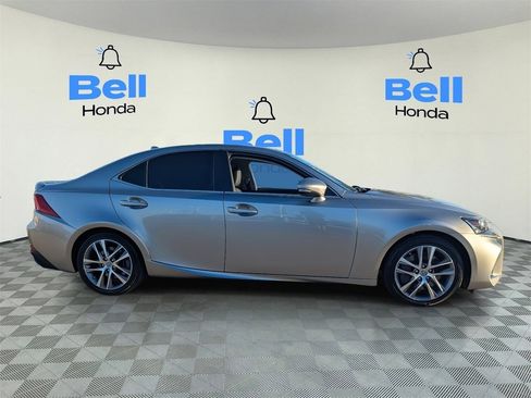 Used 2019 Lexus IS 300 image 5