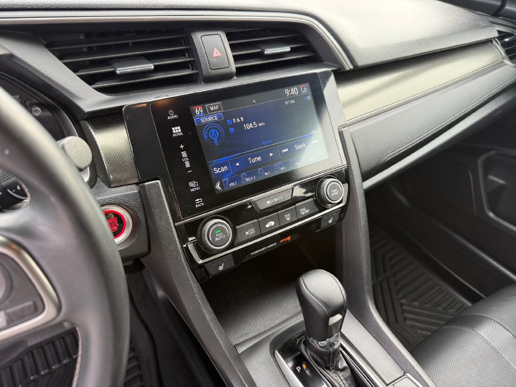 Used 2017 Honda Civic EX-L image 18