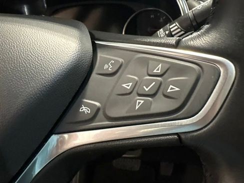 Used 2022 Chevrolet Malibu Premier FWD image 18