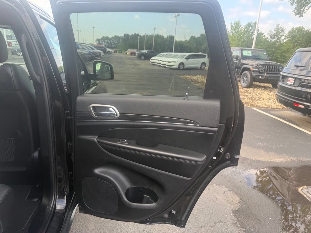 Certified 2022 Jeep Grand Cherokee Limited AWD/4WD image 50