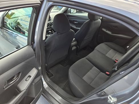 Used 2024 Nissan Sentra SV FWD image 15
