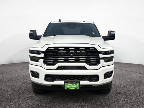 New 2026 RAM 3500 Big Horn AWD/4WD image 8