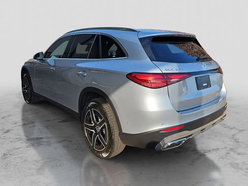 New 2026 Mercedes-Benz GLC 300 image 7