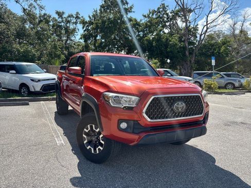 Used 2018 Toyota Tacoma TRD Off-Road image 4