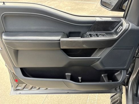 Certified 2022 Ford F150 XLT w/ Equipment Group 302A High image 16